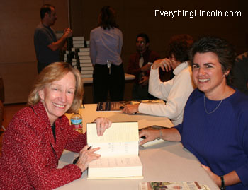 Doris Kearns Goodwin signs a book for Renee Gentry
