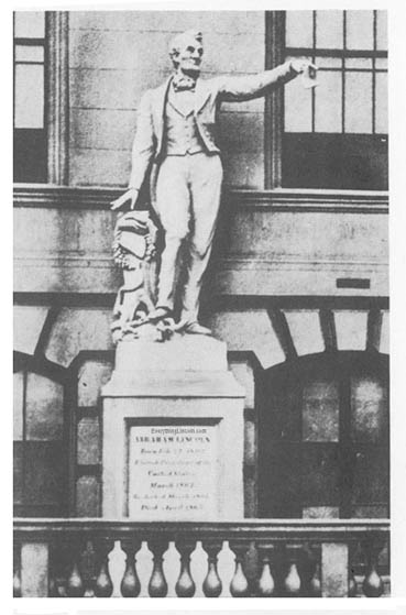 Pietro Mezzara sculpted the first Abraham Lincoln statue